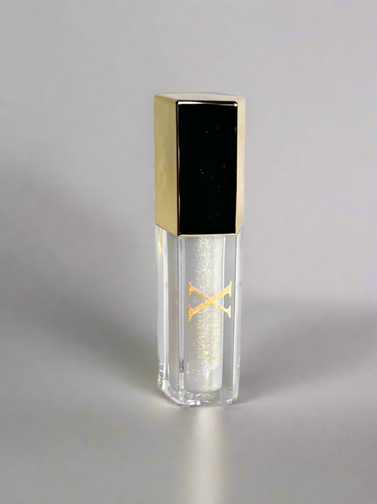 Fantasy Shimmering Gloss